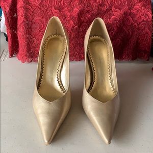 Jessica Simpson Gold point toe Dress Heels